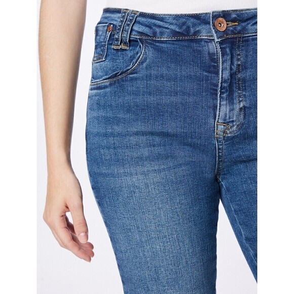 Gloria Vanderbilt Womens Amanda High-Rise Capri Jeans Melbourne Wash Blue Size 6 - Picture 5 of 7